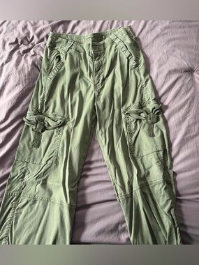 American Eagle Outfitters Olive Green Boot Cut Cargo Pants Size 4